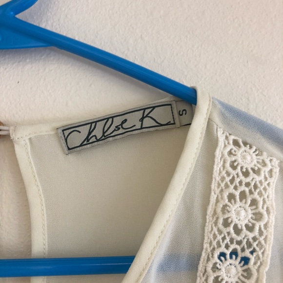 White chiffon blouse - Picture 2 of 4